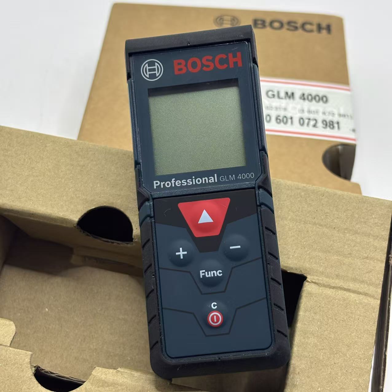 Test Instruments - 보쉬 GLM 4000 레이저 거리측정기 디지털